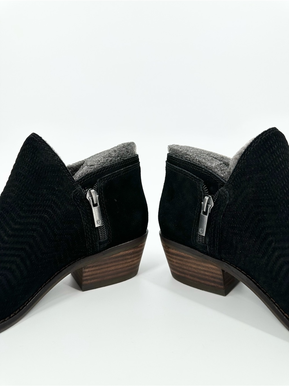 Lucky Brand Fhuna Ankle Bootie Suede Black - Picture 4 of 11